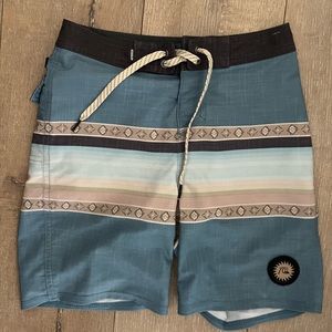 Quicksilver- Board shorts 24